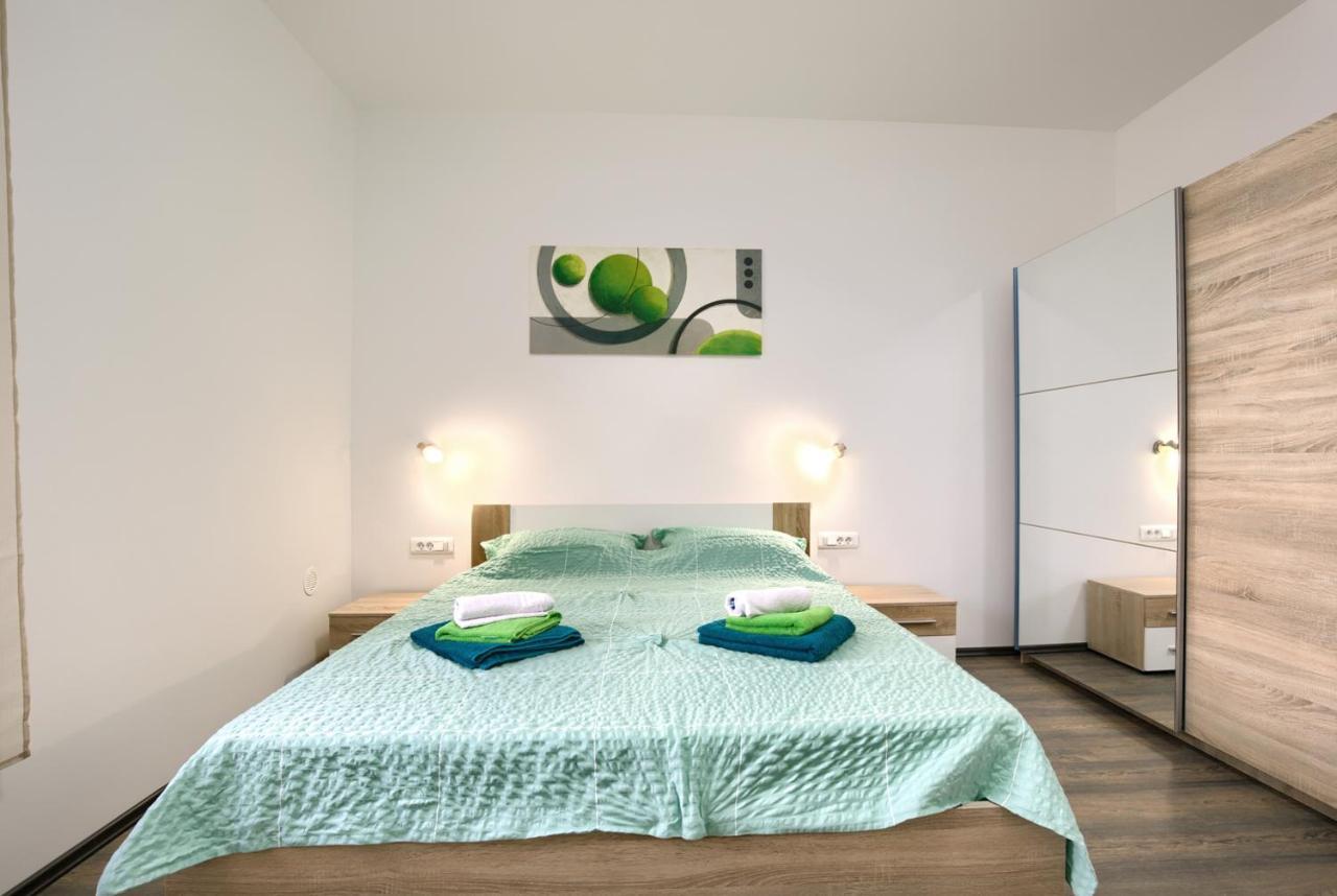 Amphitheater 3+2 Modern Apartment With Terrace, Wifi, Netflix PUY 외부 사진